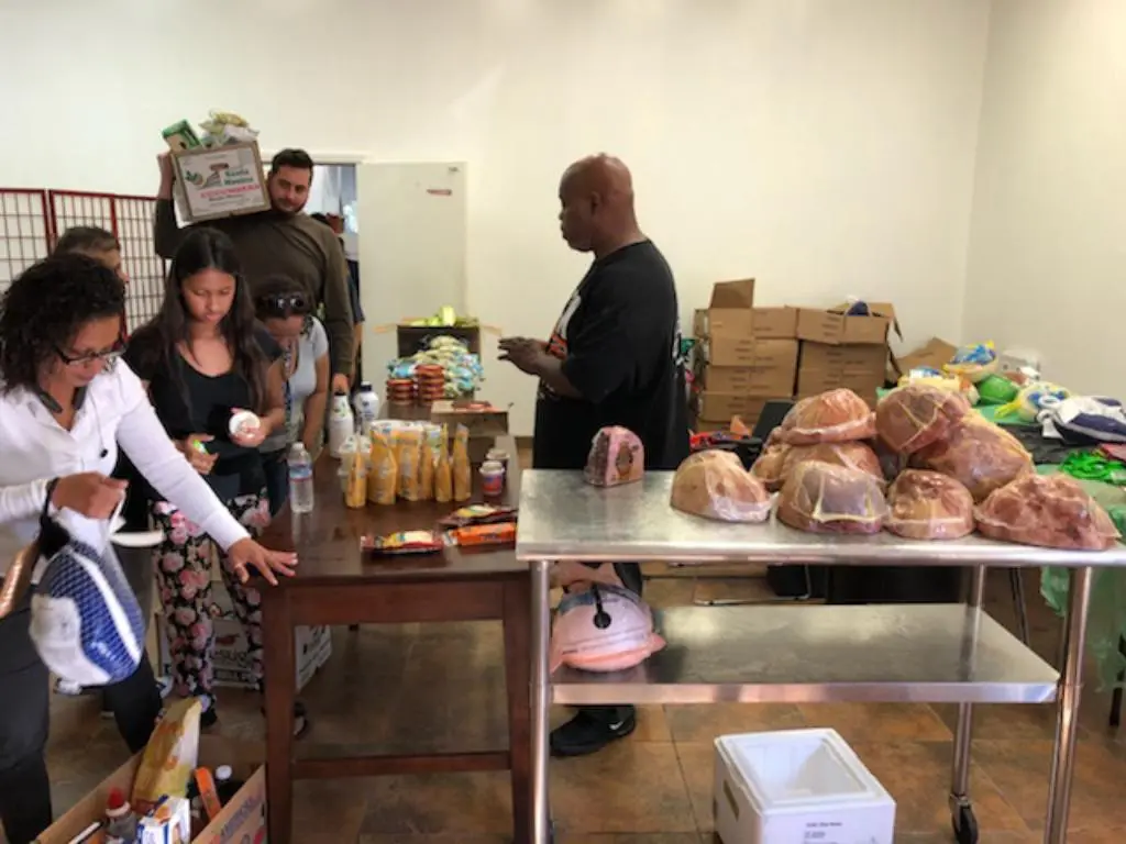 2017 ROADS Thanksgiving Food Drive – providing people fresh food.